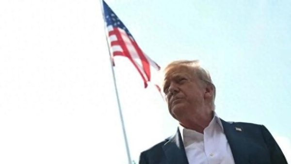 熊猫配资 还是不放过！特朗普对关键贸易伙伴欧盟墨西哥下通牒，关税战重大升级？